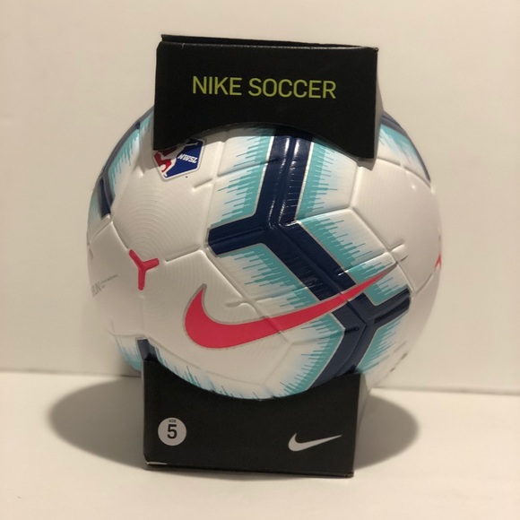 nike acc ball